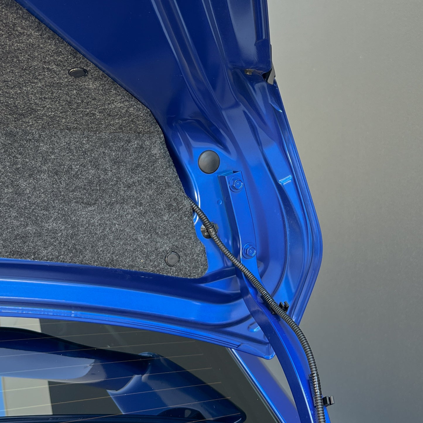 DMAKER Club Spec STI-Style Wing Spoiler For 2022+ Subaru WRX VB [Paint Matched]