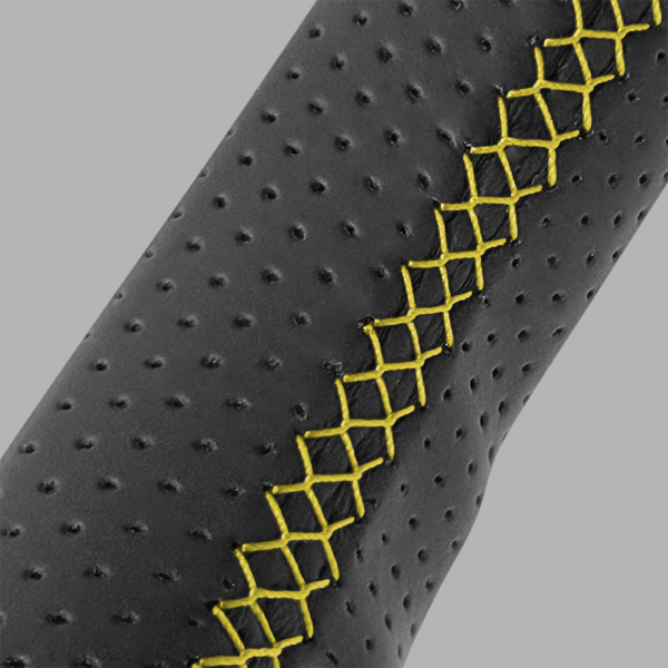 CEEHOR Steering Wheel Customisation Option – Coloured Stitching
